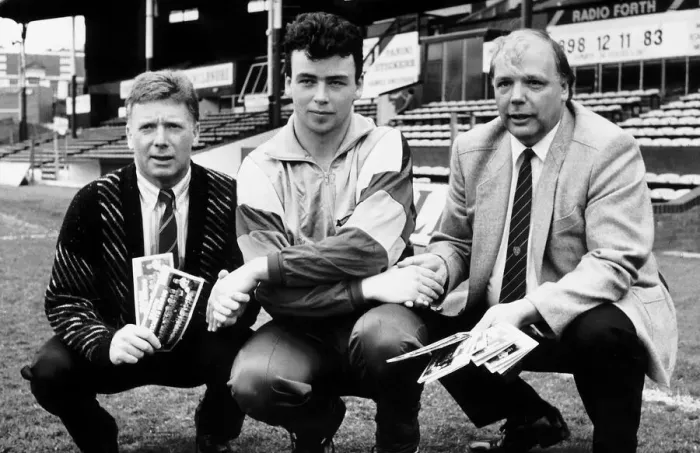 Framed Print : Alan McLaren flanked by manager Alex MacDonald and Chairman Wallace Mercer football