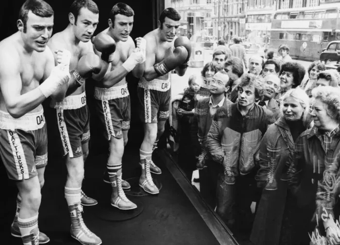 Framed Print : Alan Minter (born 17 August 1951) is a British former professional boxer who competed Framed Print : Alan Minter (born 17 August 1951) is a British former professional boxer who competed