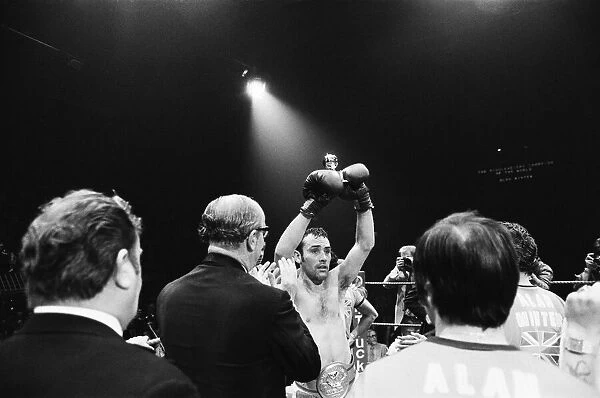 Alan Minter vs Vito Antuofermo for the WBA, WBC, The Ring