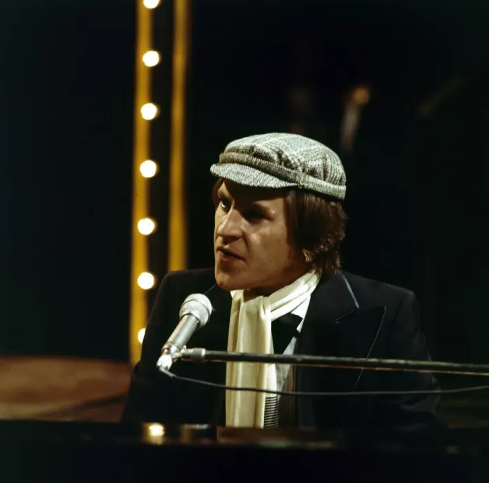 Framed Print : Alan Price seen here during rehearsals for the BBC television programme Top of Framed Print : Alan Price seen here during rehearsals for the BBC television programme Top of