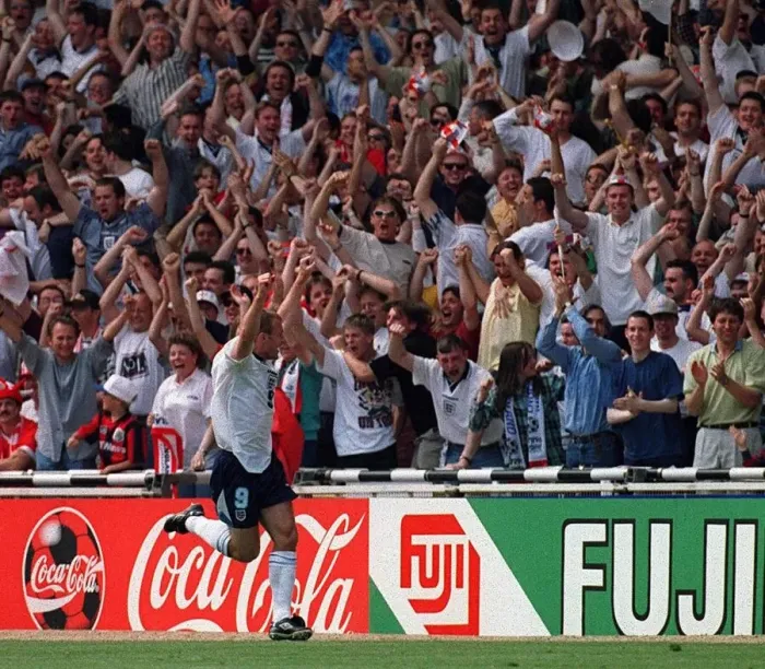 Framed Print : ALAN SHEARER CELEBRATES ENGLANDs OPENING GOAL AGAINST SWITZERLAND AT WEMBLEY