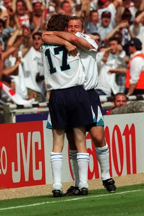 Framed Print : Alan Shearer and Steve McManaman of England celebrate Shearer Framed Print : Alan Shearer and Steve McManaman of England celebrate Shearer