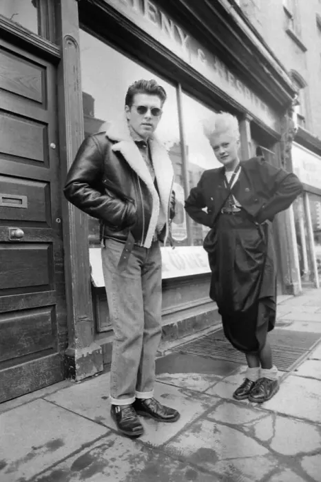 Framed Print : Alannah Currie and Tom Bailey who form pop duo The Thompson Twins pictured outside Framed Print : Alannah Currie and Tom Bailey who form pop duo The Thompson Twins pictured outside