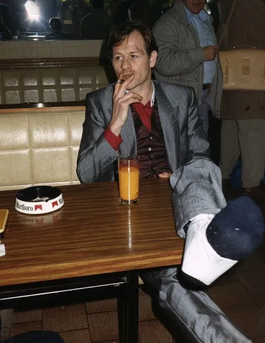 Framed Print : Alex Higgins snooker player alias Hurricane Higgins smoking cigar