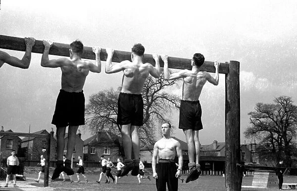 Alfieri. Army Training. No. 30 Physical Development Centre. Barracks. 1942. 1st May 1942