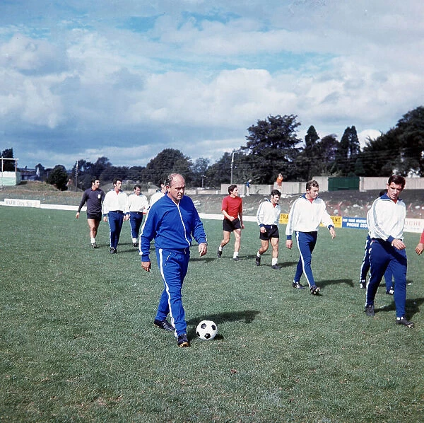 Alfredo Di Stefano with the Valencia team in Cork September 1970