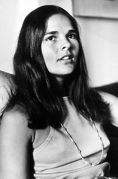 Ali Maggraw Actress - Mar 1978