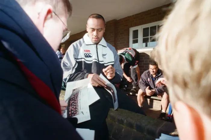 Framed Print : The All Blacks training at Rugby School. Pictured, Jonah Lomu. 2nd December 1997 Framed Print : The All Blacks training at Rugby School. Pictured, Jonah Lomu. 2nd December 1997