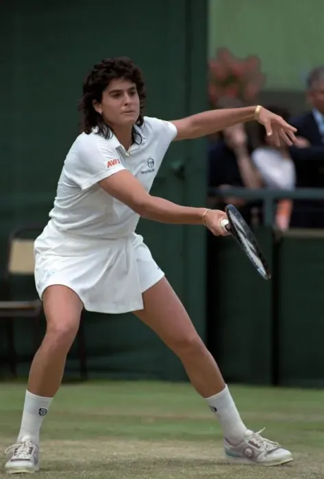 Framed Print : All England Lawn Tennis Chamionships at Wimbledon Ladies Singles Gabriella Framed Print : All England Lawn Tennis Chamionships at Wimbledon Ladies Singles Gabriella