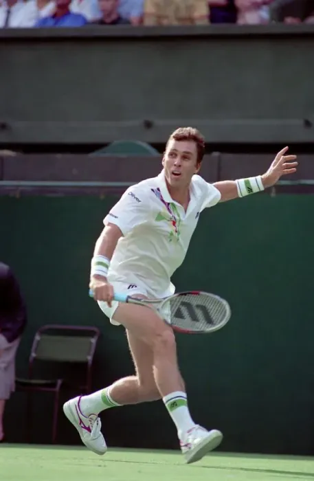 Framed Print : All England Lawn Tennis Championships at Wimbledon. Ivan Lendl in action against Kuhnen Framed Print : All England Lawn Tennis Championships at Wimbledon. Ivan Lendl in action against Kuhnen