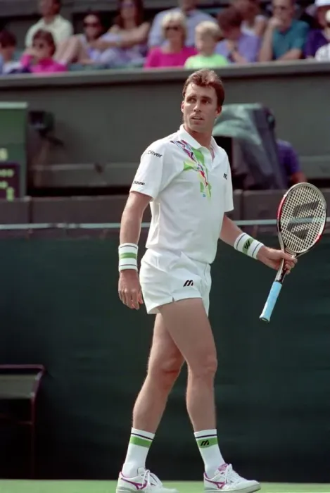 Framed Print : All England Lawn Tennis Championships at Wimbledon. Ivan Lendl in action against Kuhnen