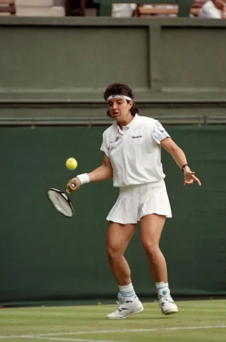 Framed Print : All England Lawn Tennis Championships at Wimbledon Ladies Singles Second Round
