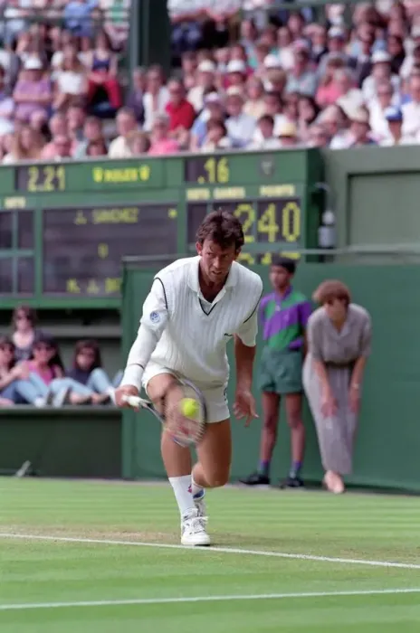 Framed Print : All England Lawn Tennis Championships at Wimbledon Men Framed Print : All England Lawn Tennis Championships at Wimbledon Men