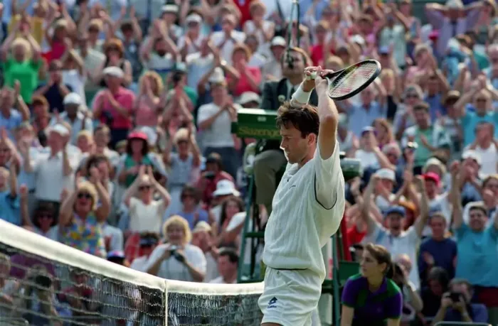 Framed Print : All England Lawn Tennis Championships at Wimbledon Mens Singles Third Round Framed Print : All England Lawn Tennis Championships at Wimbledon Mens Singles Third Round