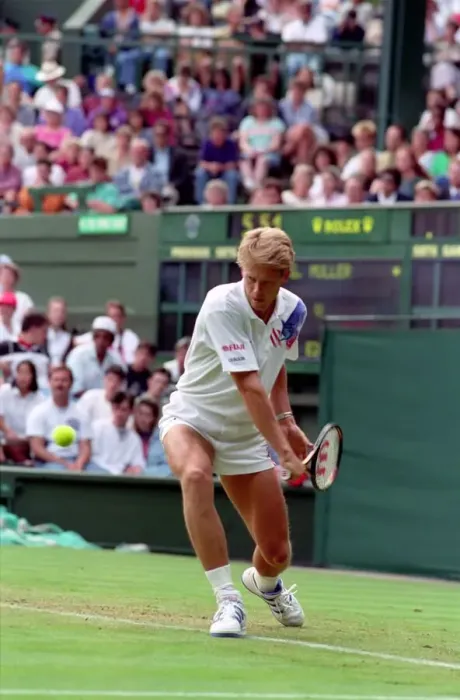 Framed Print : All England Lawn Tennis Championships at Wimbledon Mens Singles Second Round match