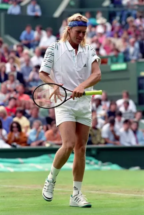 Framed Print : All England Lawn Tennis Championships at Wimbledon Mens Singles Second Round match