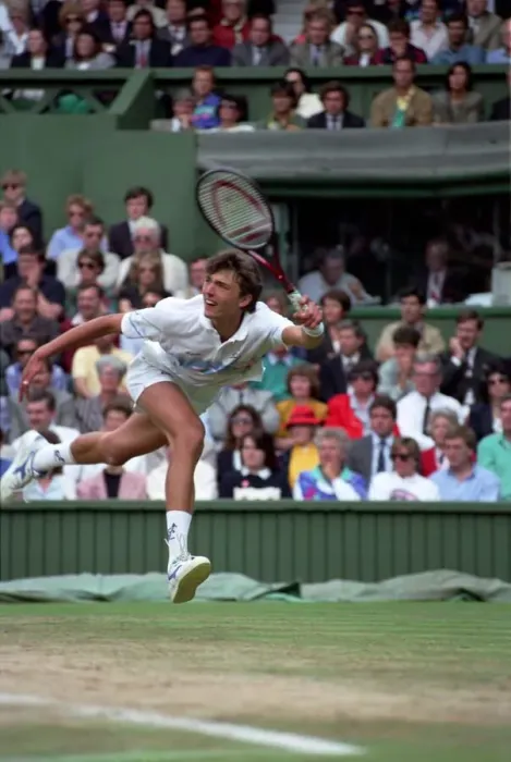Framed Print : All England Lawn Tennis Championships at Wimbledon Mens Singles Semi Final Framed Print : All England Lawn Tennis Championships at Wimbledon Mens Singles Semi Final