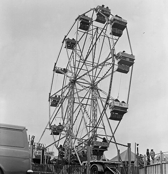 All the fun of Silcocks Fair big wheel at Skelmersdale 17th May 1973