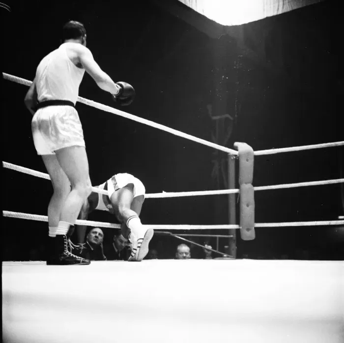 Framed Print : Amateur boxing match between the USA and England at Wembley