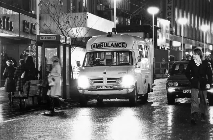 Framed Print : An ambulance parked on Northumberland Street, Newcastle