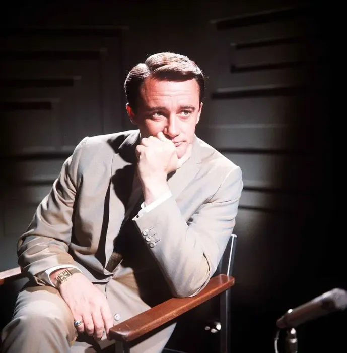 Framed Print : American actor Robert Vaughn sitting with his chin in his hand Framed Print : American actor Robert Vaughn sitting with his chin in his hand