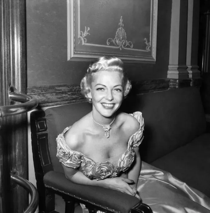 Framed Print : American actress Vivian Blaine. April 1953 D2158-002