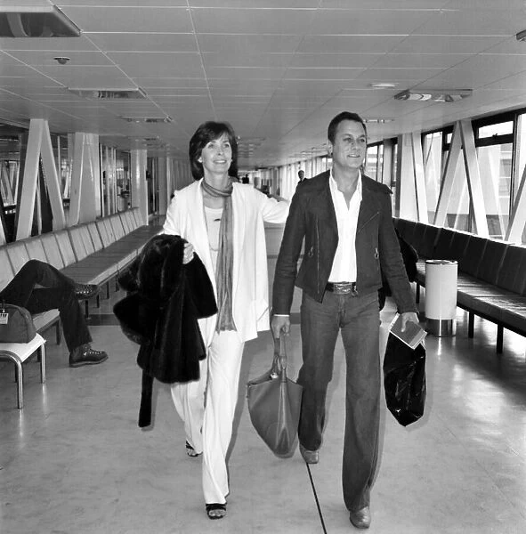 American film actor Tony Curtis and wife Lesley at Heathrow airport
