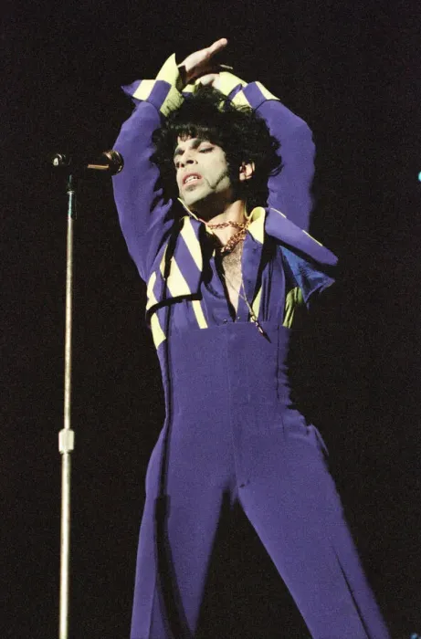 Framed Print : American pop star Prince performing on stage at the National Indoor Arena in Birmingham Framed Print : American pop star Prince performing on stage at the National Indoor Arena in Birmingham