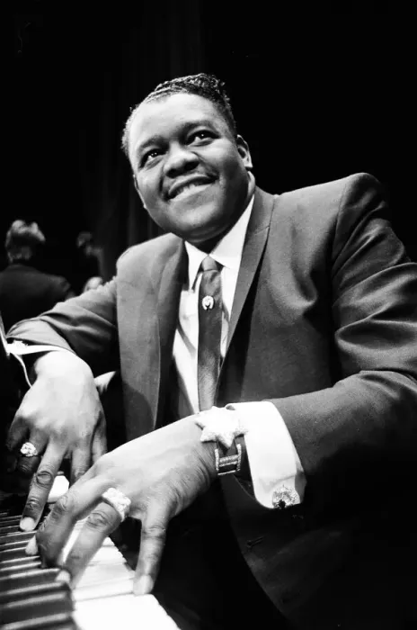 Framed Print : American rock and roll star Fats Domino at the piano on the stage of the Saville Theatre Framed Print : American rock and roll star Fats Domino at the piano on the stage of the Saville Theatre