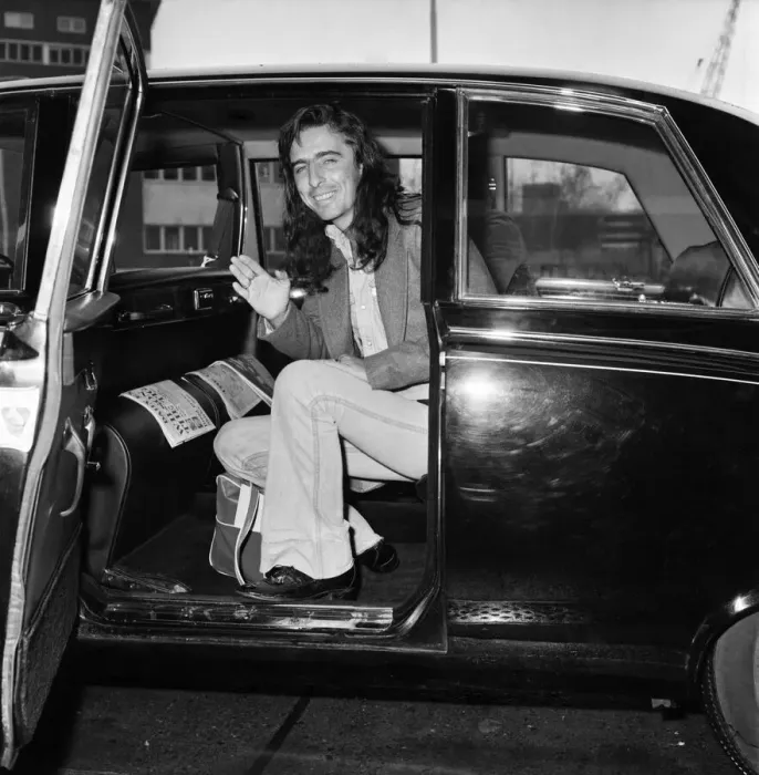 Framed Print : American rock singer Alice Cooper arrives in London ahead of his tour
