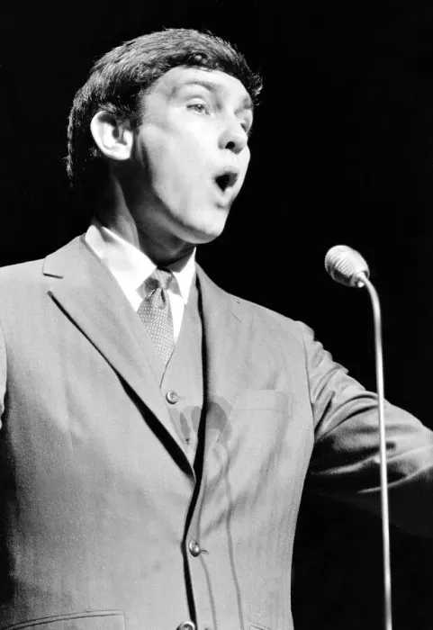 Framed Print : American Singer Gene Pitney - November 1966 Rehearsing for the Royal Variety Show Framed Print : American Singer Gene Pitney - November 1966 Rehearsing for the Royal Variety Show