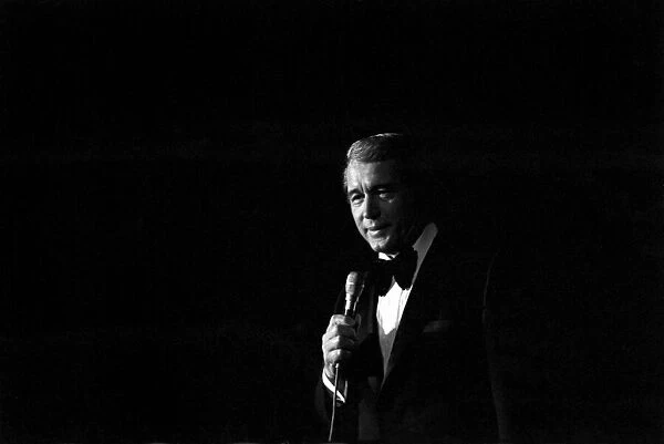 American singer Perry Como in Southport. April 1975 75-1969-016