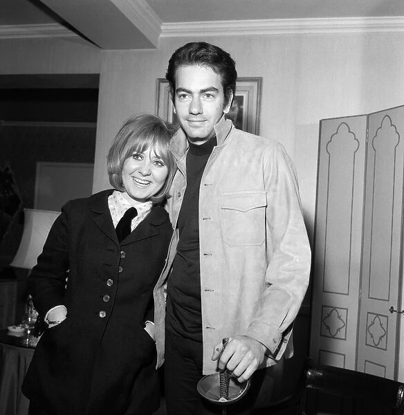 American songwriter Neil Diamond pictued at Westbury Hotel with Lulu
