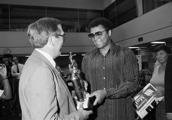 Framed Print : American former world champion heavyweight boxer Muhammad Ali Framed Print : American former world champion heavyweight boxer Muhammad Ali