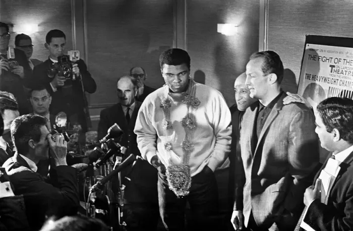 Framed Print : American world champion heavyweight boxer Muhammad Ali (formerly Cassius Clay