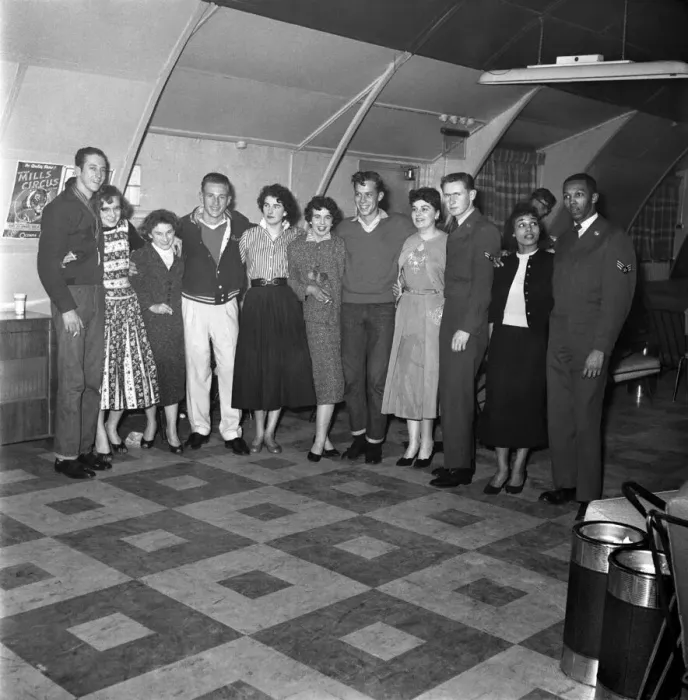Framed Print : Americans in the U. K. : Americans at the air base at Weathersfield