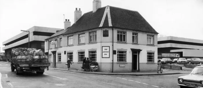 Framed Print : The Anchor Inn, Park Road Bedworth 6th May 1982 Framed Print : The Anchor Inn, Park Road Bedworth 6th May 1982