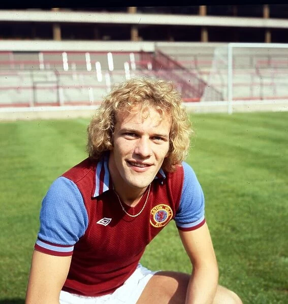 Andy Gray Aston Villa Football player August 1978