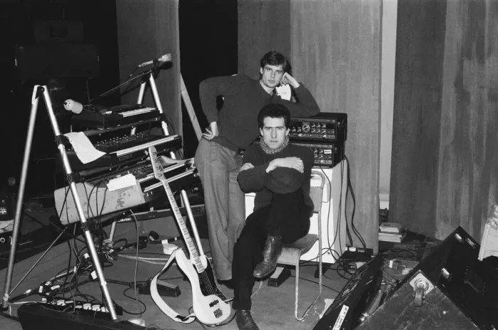 Framed Print : Andy McCluskey and Paul Humphreys (on keyboards) of the band Orchesteral Manouevers In Framed Print : Andy McCluskey and Paul Humphreys (on keyboards) of the band Orchesteral Manouevers In