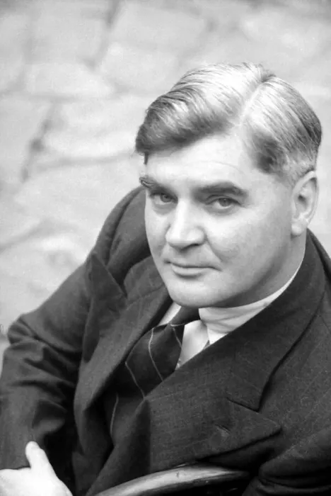 Framed Print : Aneurin Bevan 1897-1960 pictured in August 1945 Born Tredegar, Monmouthshire Framed Print : Aneurin Bevan 1897-1960 pictured in August 1945 Born Tredegar, Monmouthshire