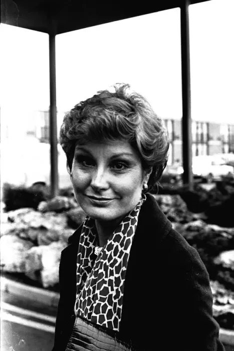 Framed Print : Angela Rippon arrives in Newcastle to announce the winners of the Newcastle 900