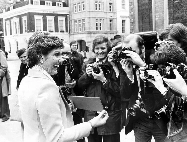 Angela Rippon receiving The Freedom of the City of London - 09  /  03  /  1978