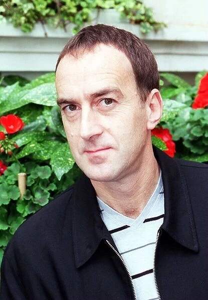 Angus Deayton television presenter of Have I Got July 1998 News For You, in London