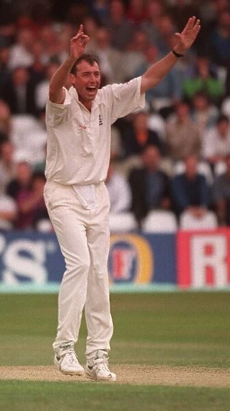 Angus Fraser of England Cricket Team celebrates during the England v South Africa 4th