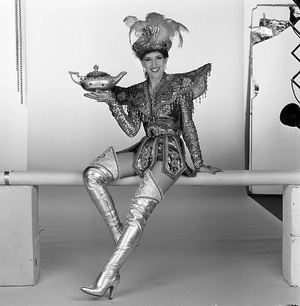 Anita Dobson models pantomime costumes. 5th November 1986