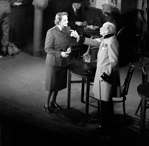 Anna Neagle in the musical 'Glorious Days'. March 1953 D1070A-001