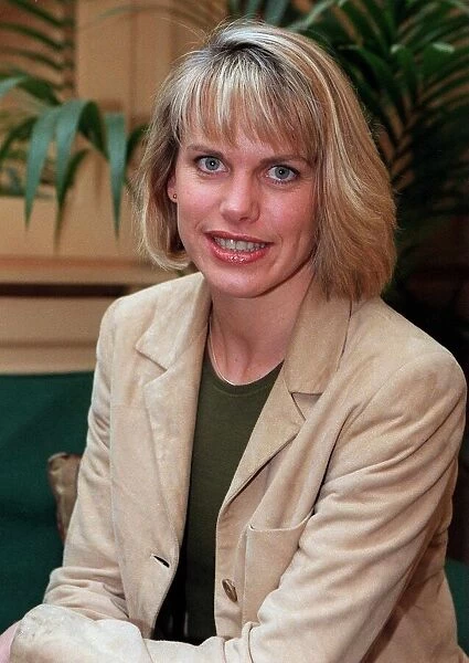 Anna Walker Sky TV Presenter February 1999 Nina Myskow Interview