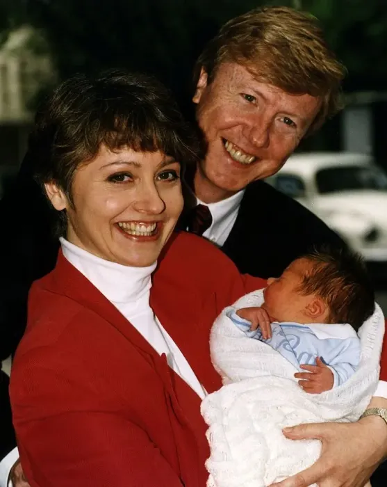 Framed Print : Anne Diamond TV Presenter with husband Mike Holdsworth and their new baby Framed Print : Anne Diamond TV Presenter with husband Mike Holdsworth and their new baby