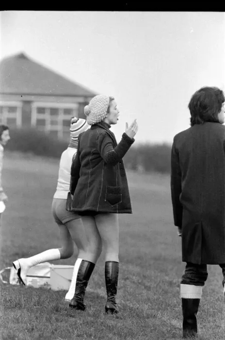 Framed Print : Anne Kirkbride (aged 17 - right) and Clare Sutcliffe (left - who played Denise Framed Print : Anne Kirkbride (aged 17 - right) and Clare Sutcliffe (left - who played Denise