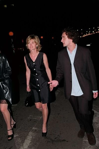 Anthea Turner TV Presenter June 1998 On a night out with friends A©mirrorpix